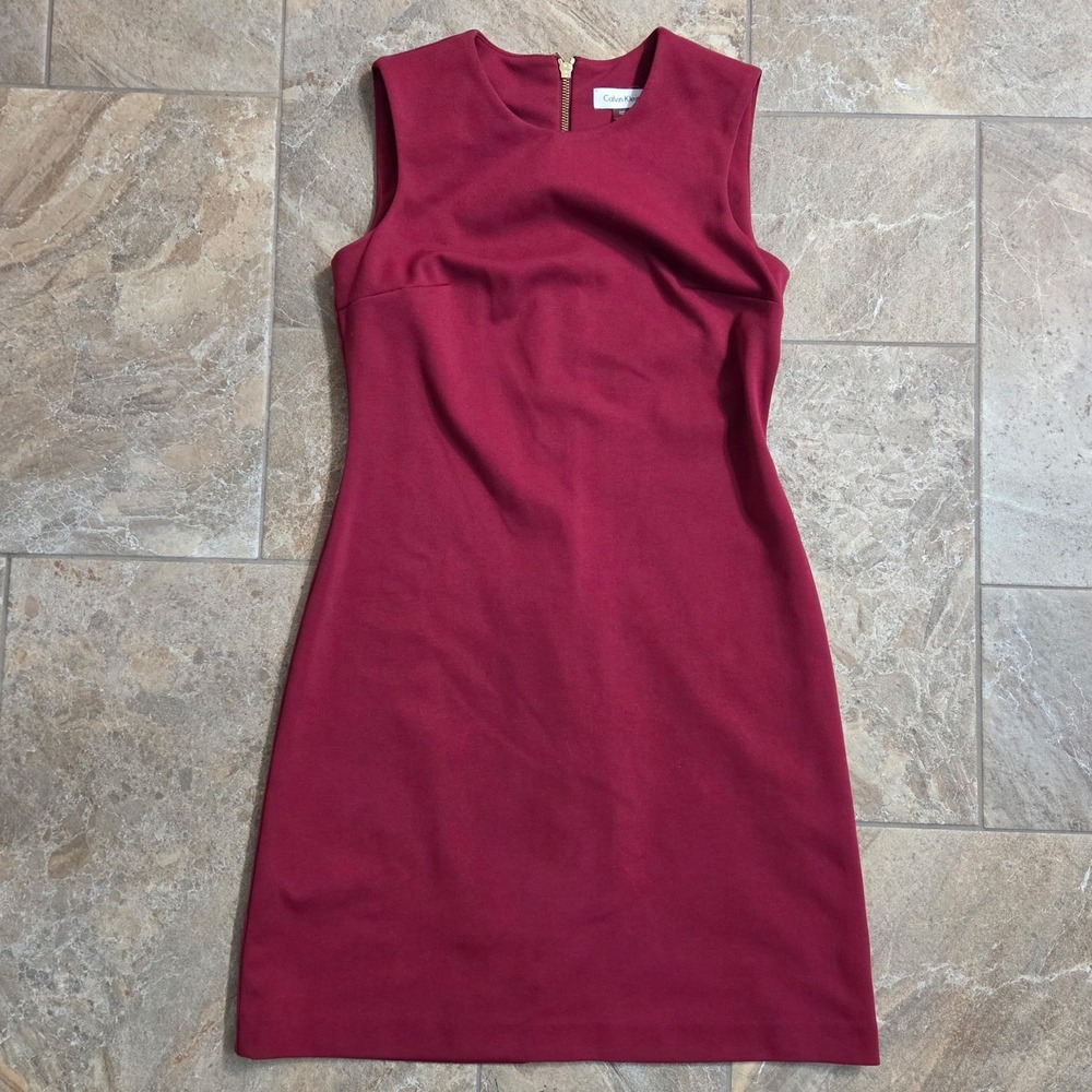 Calvin Klein‎ Women Burgundy Sleeveless Sheath Dress Exposed Back Zip Size 2